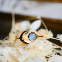 Moony Mondstein Ring - Feminine Energie