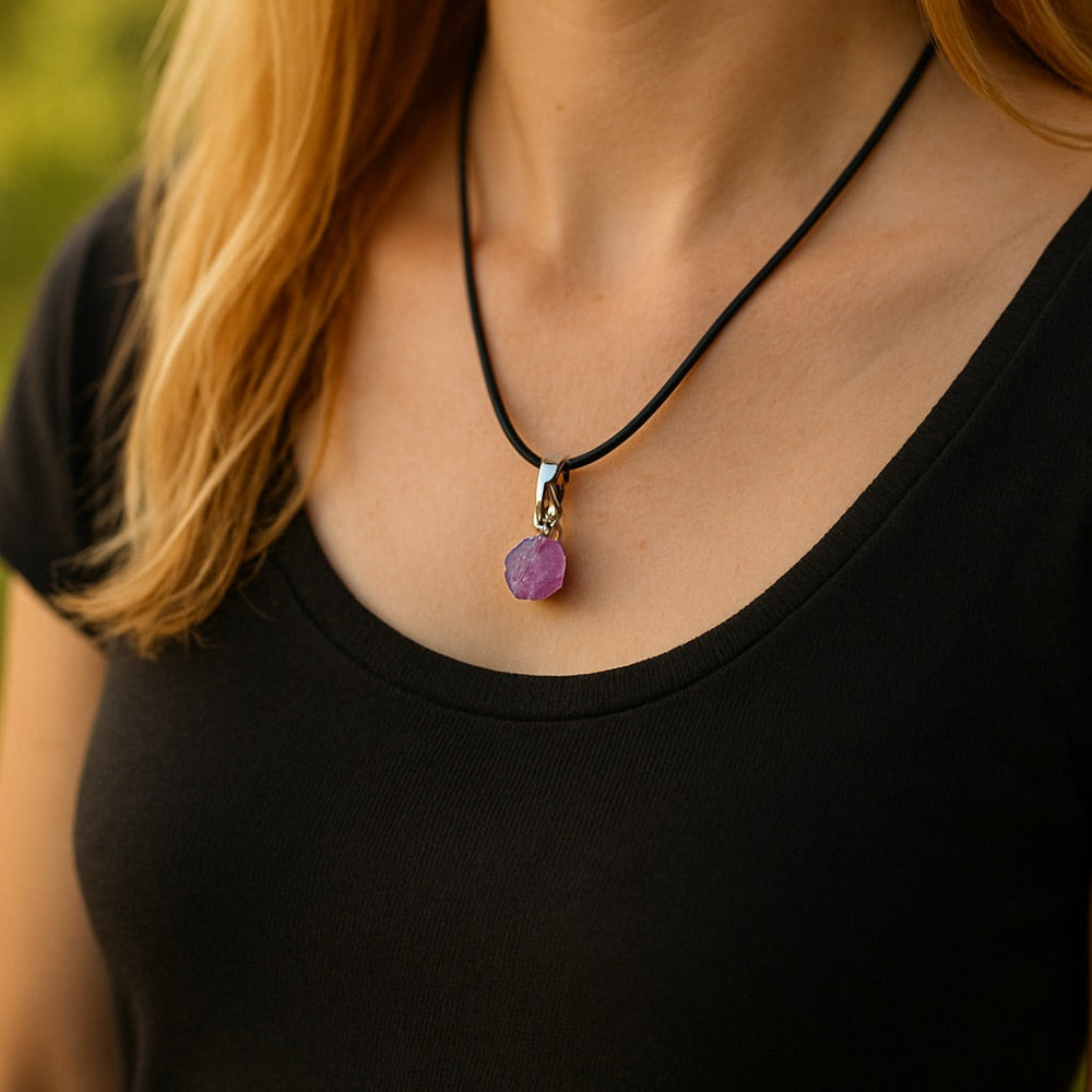 
                  
                    AMETHYST Spitze Halskette - Innere Ruhe Halskette Dein Heiliges Chakra
                  
                