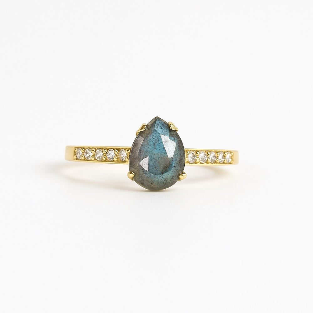 
                  
                    Labradorit Drop Ring - Selbstreflexion Ringe Dein Heiliges Chakra Gold
                  
                