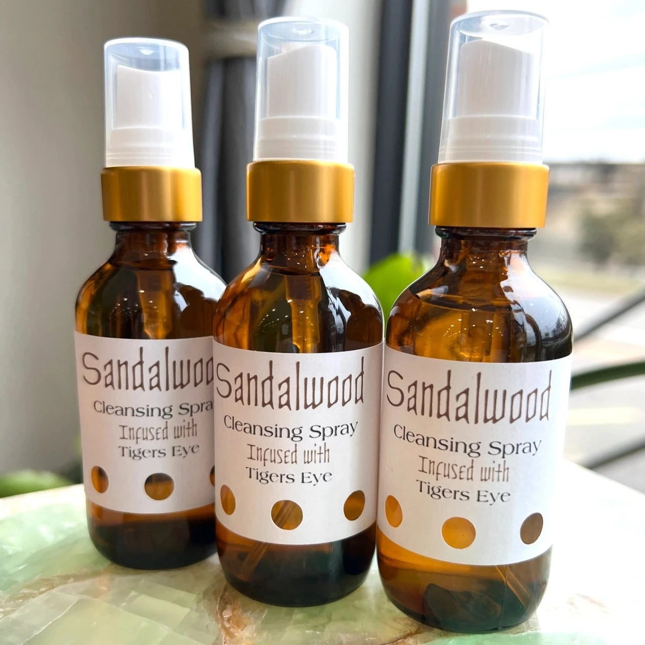 Sandelholz Reinigungsspray - Wechsel- oder Menstruationsbeschwerden 0 Dein Heiliges Chakra   