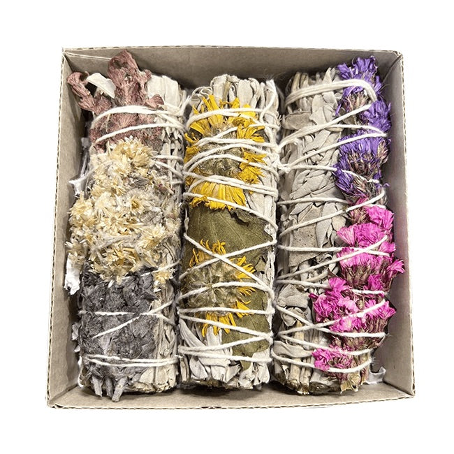 3er Set - Weißer Salbei & Blütenblätter Räucherbündel Dein Heiliges Chakra